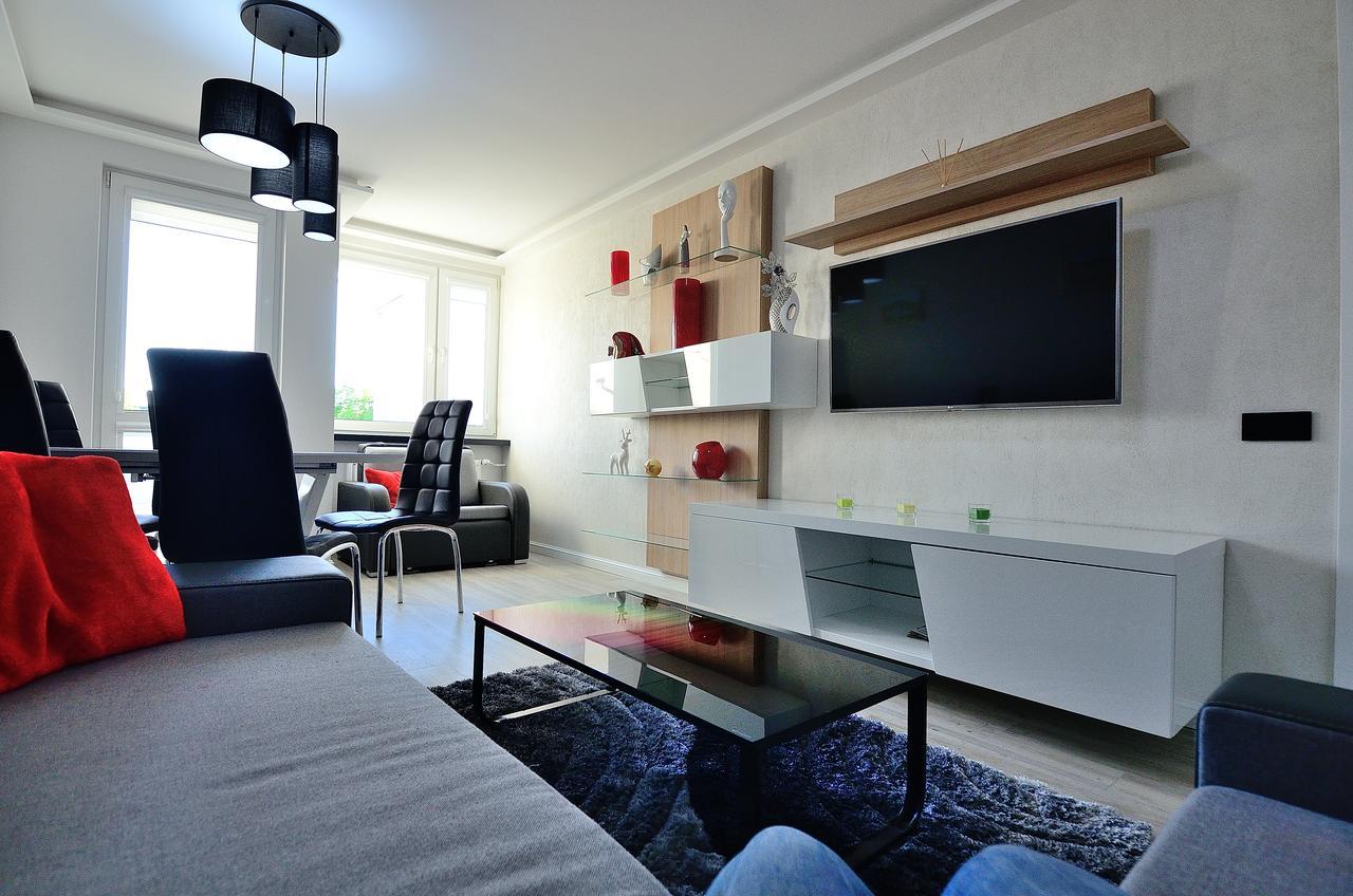 סופוט Victus Apartamenty, Apartament Tesla מראה חיצוני תמונה